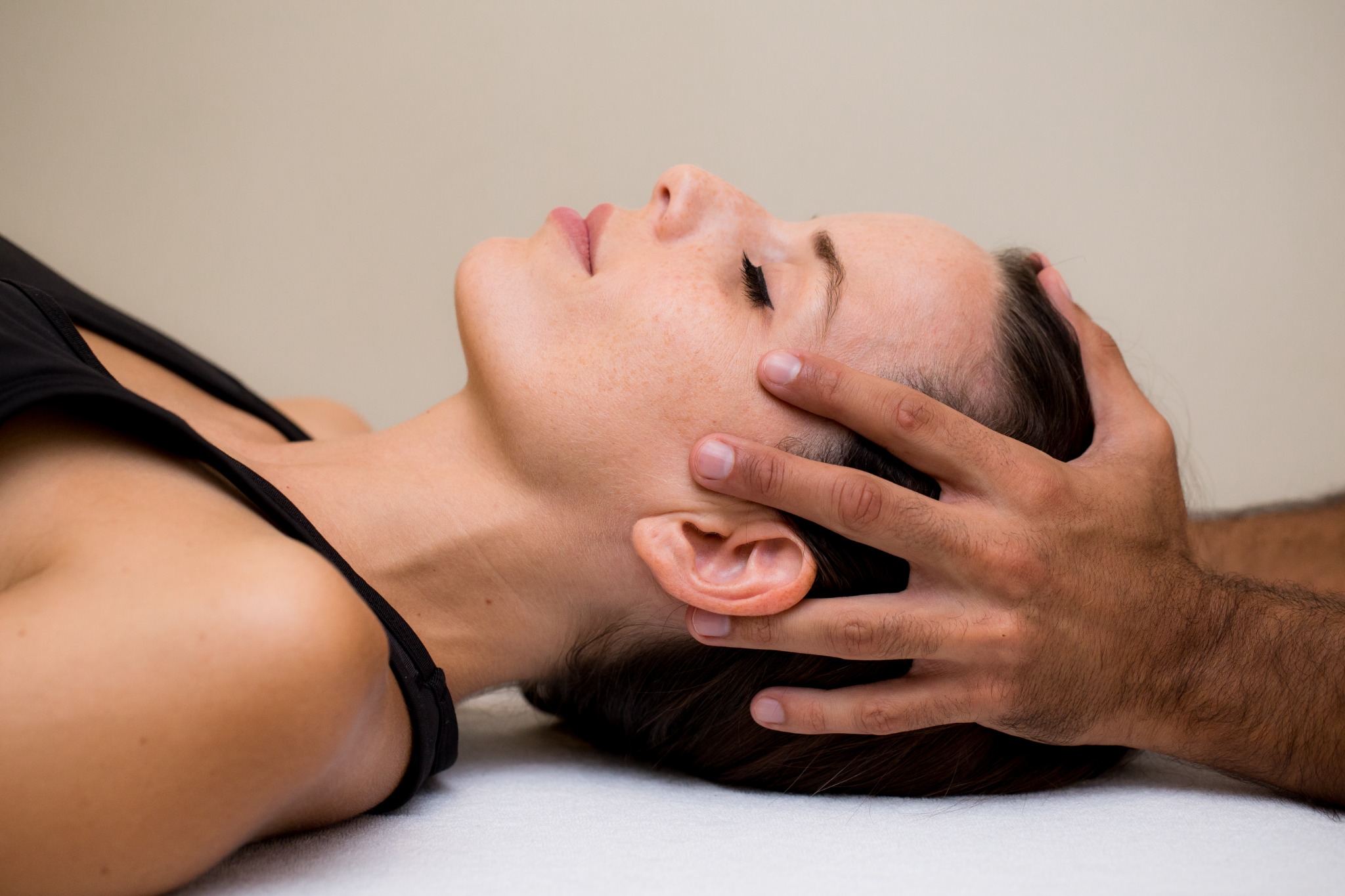 Técnica osteopática cráneo-sacral